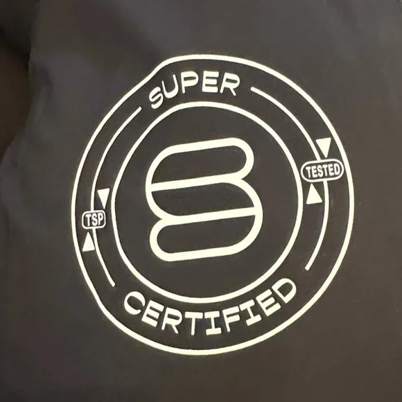 Like new! Aritzia The Super Puff Shorty cliMATTE Goose Down Jacket in Black Sz M - Picture 10 of 12